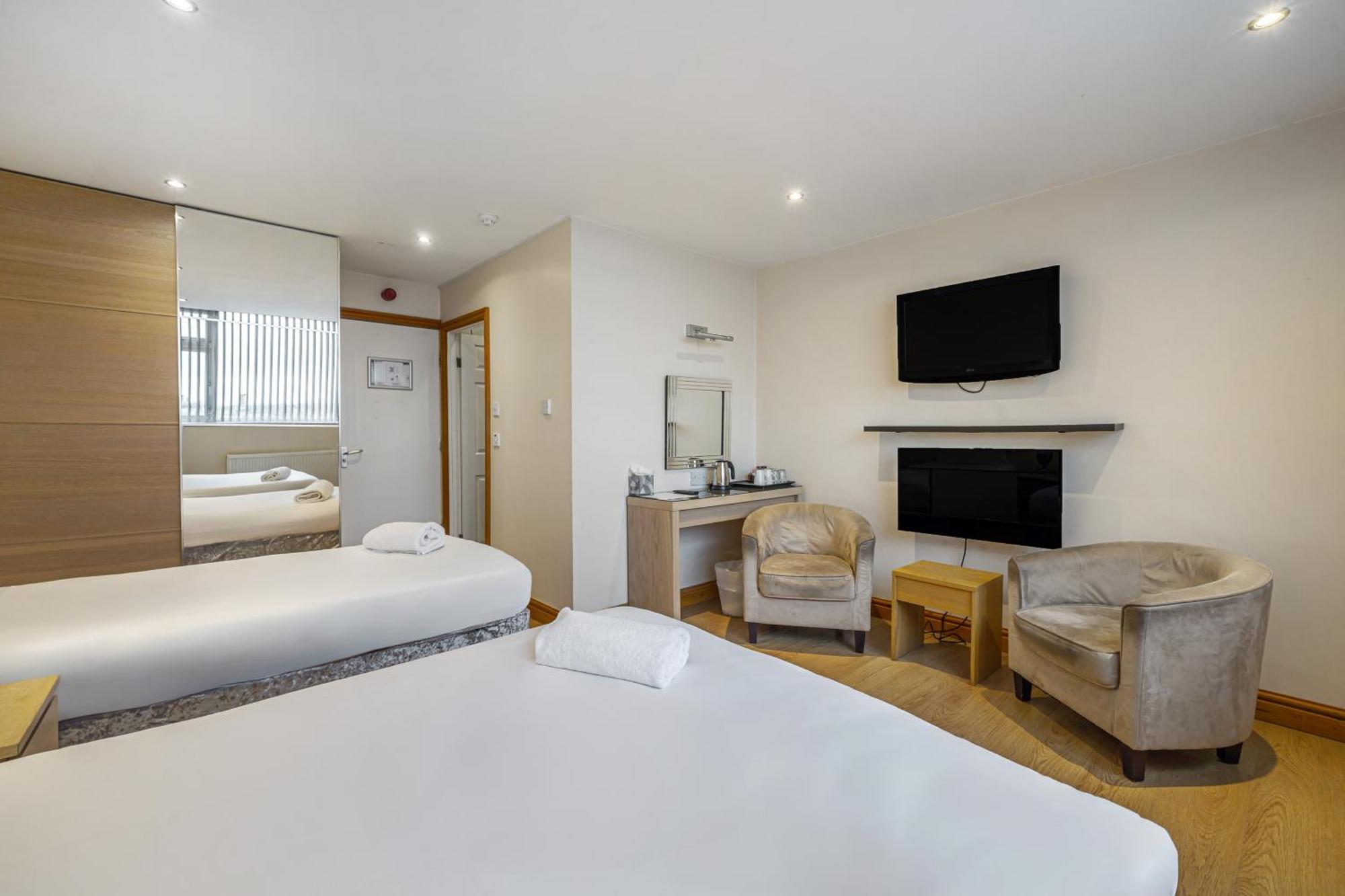 Bluewaters Hotel ブラックプール エクステリア 写真